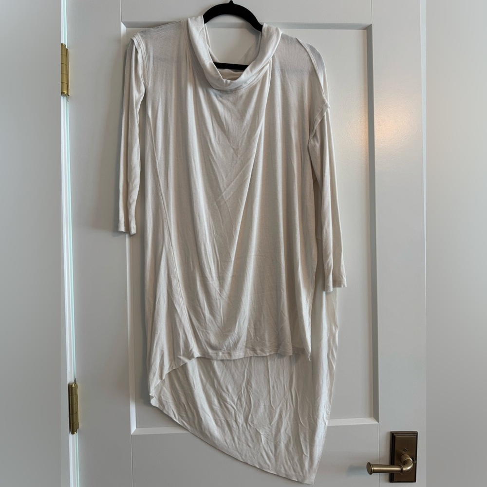 NWT! Free People Ivory Ribbed Long Sleeve split Side Top